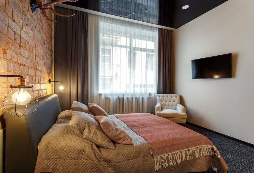 آپارتمان لوکس 1 خوابه, Old Town Trio Hostel Rooms