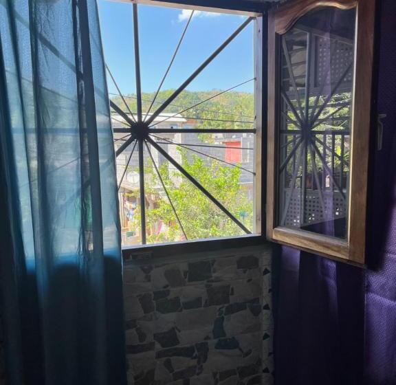 اتاق لوکس, Chambre D Hôte Azur Chirongui