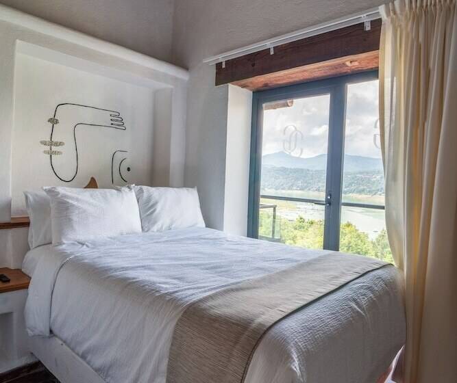اتاق خانوادگی, Hanna Hotel Boutique