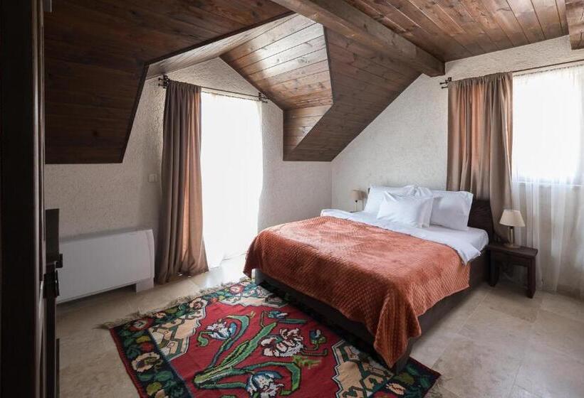 استودیوی لوکس, Bistrička čaršija