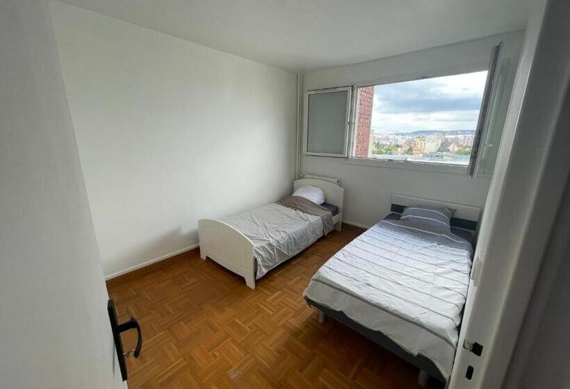 آپارتمان 1 خوابه با چشم‌انداز, Auberge Paris La Défense