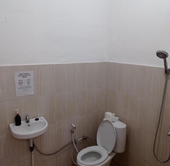 اتاق لوکس, Zzz Hostel Ijen