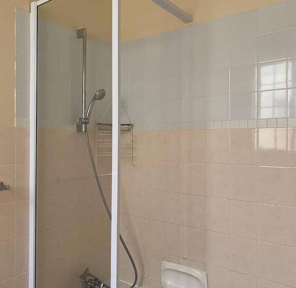 اتاق استاندارد, St Luke S Retreat Centre And Guest House