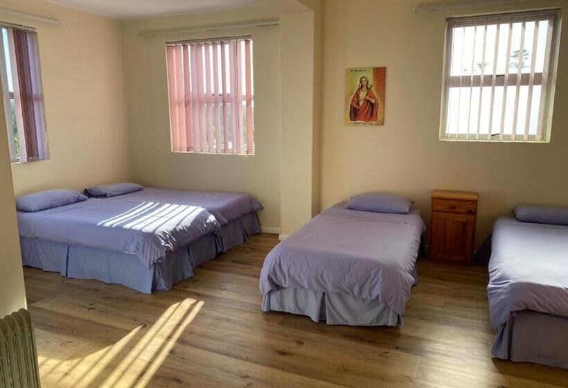اتاق خانوادگی, St Luke S Retreat Centre And Guest House