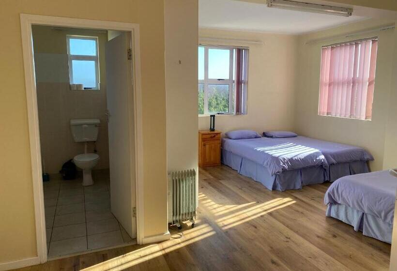 اتاق خانوادگی, St Luke S Retreat Centre And Guest House