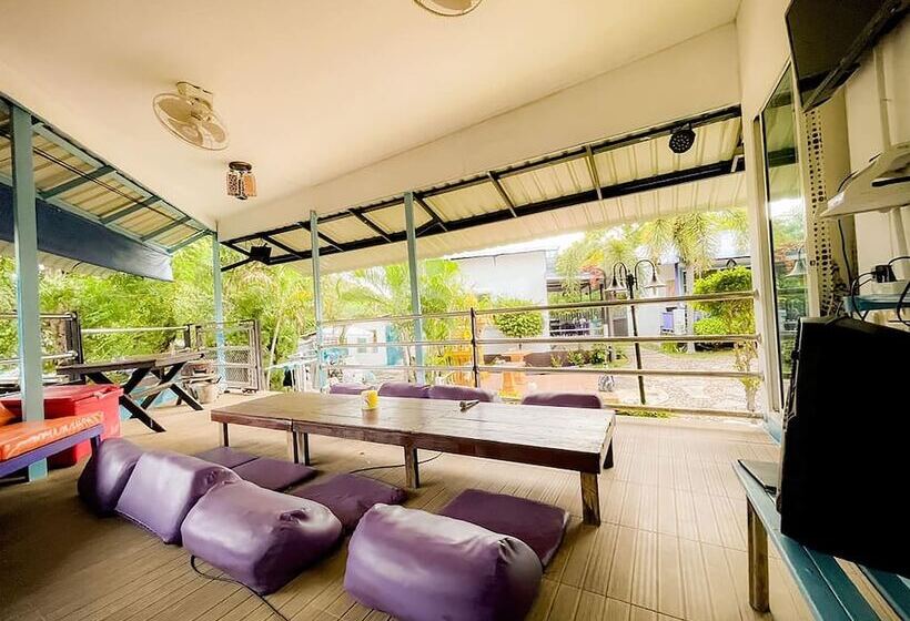 خانه 1 خوابه, The Light House Resort   Kohlarn เดอะไลท์เฮ้าส์รีสอร์ท เกาะล้าน