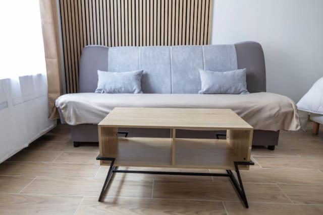 اتاق استاندارد سه نفره, Chambre Triple Near Stade De France