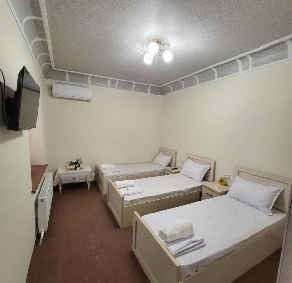 اتاق استاندارد سه نفره, Farxod Guest House