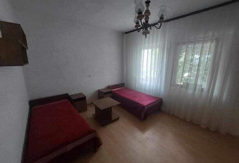 آپارتمان 2 خوابه, Marjan S Apartments