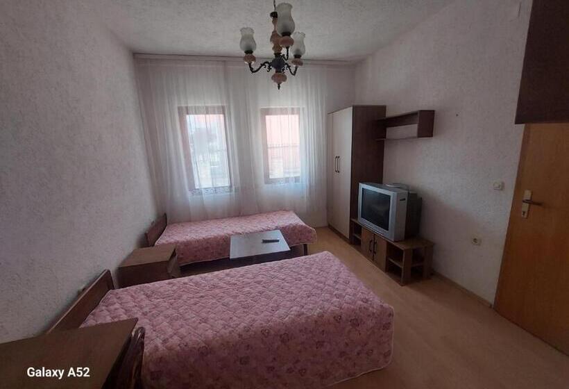 اتاق استاندارد, Marjan S Apartments