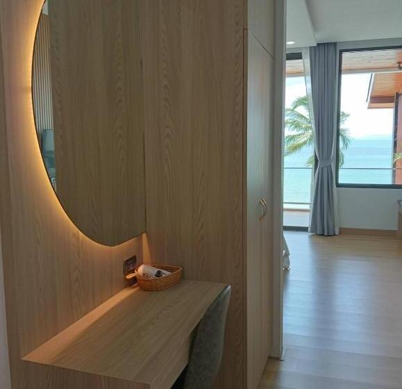 اتاق استاندارد با تخت بزرگ, 2sis S Khanom Resotel