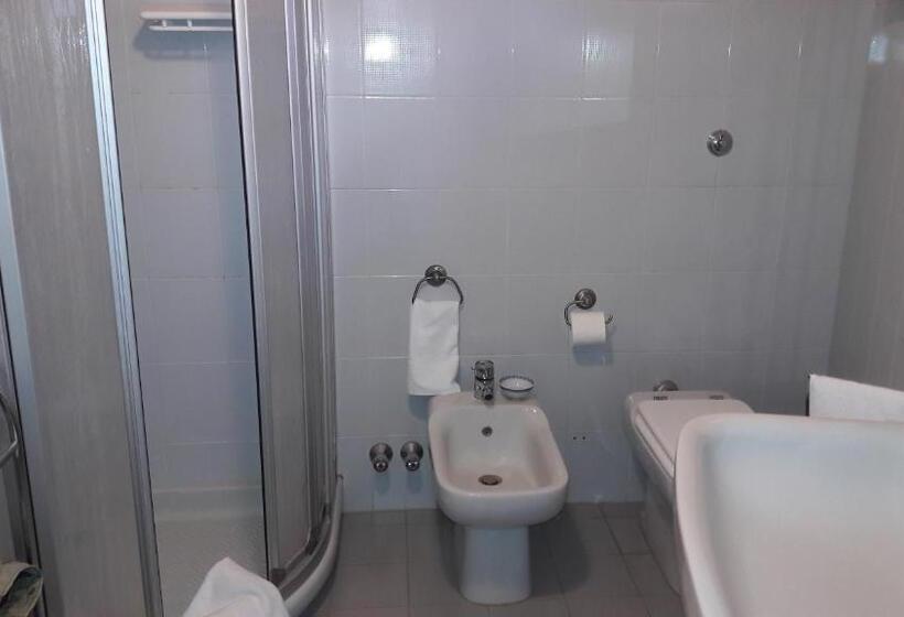 اتاق استاندارد با تخت بزرگ, B&b Casa Laviano