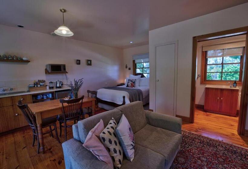 خانه 1 خوابه, Cherry Plum Cottages