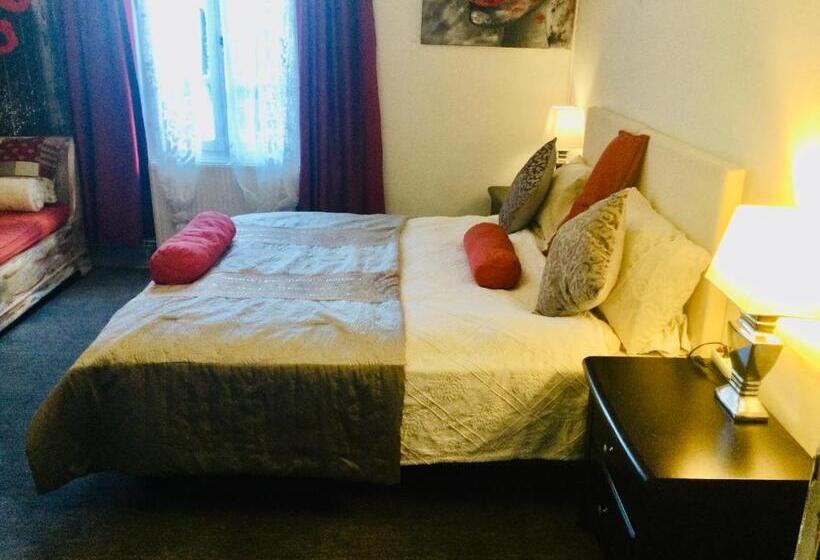 اتاق لوکس, Hôte Labyrinthe Lit 180 Cm Salle De Bain, Petit Dej Compris