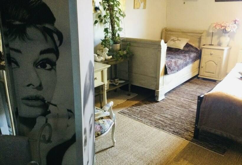 اتاق لوکس, Hôte Labyrinthe Lit 180 Cm Salle De Bain, Petit Dej Compris