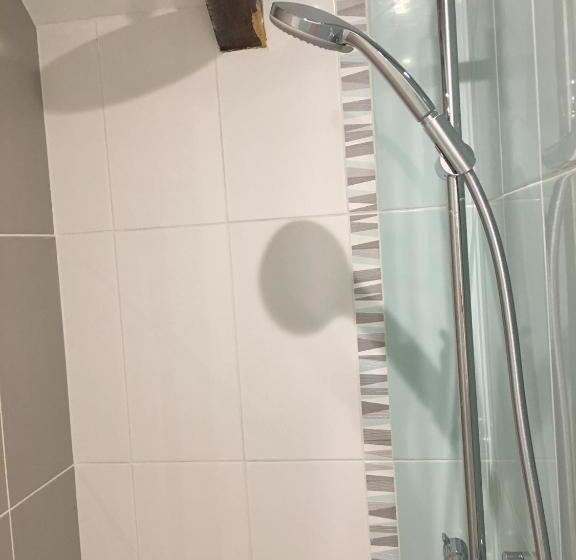 اتاق استاندارد, Les Chambres De La Métairie Du Dick