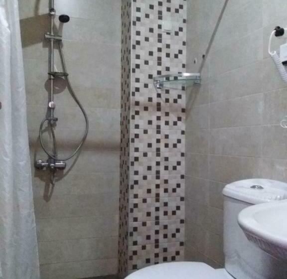 استودیوی لوکس, Inter