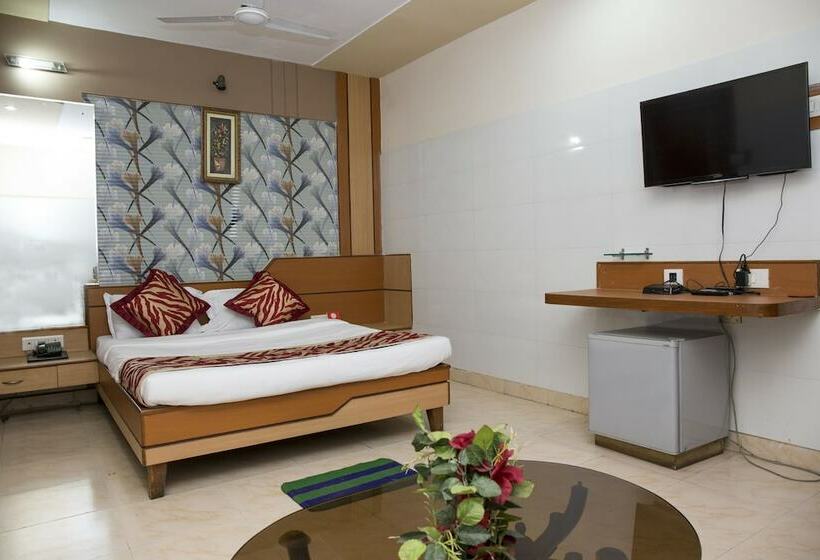 اتاق استاندارد, Oyo Rooms Bajrakabati Road