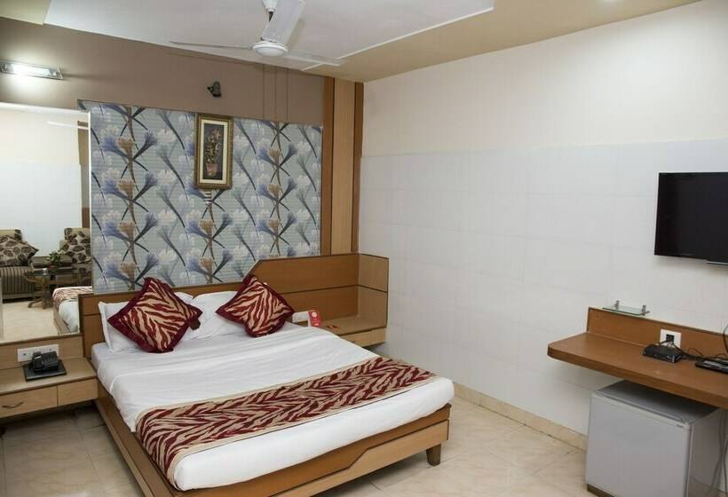 اتاق استاندارد, Oyo Rooms Bajrakabati Road