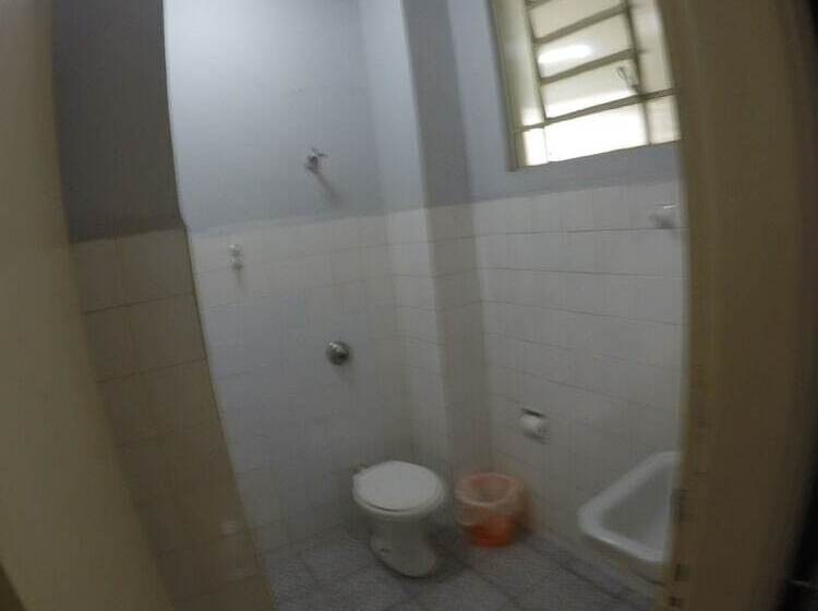 اتاق لوکس سه تخته, Sao Nicolau