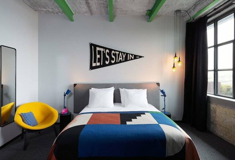 اتاق لوکس, The Social Hub Maastricht