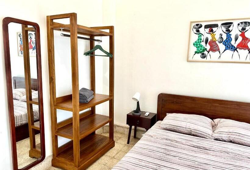 اتاق استاندارد با چشم‌انداز باغ, Ijen Haus