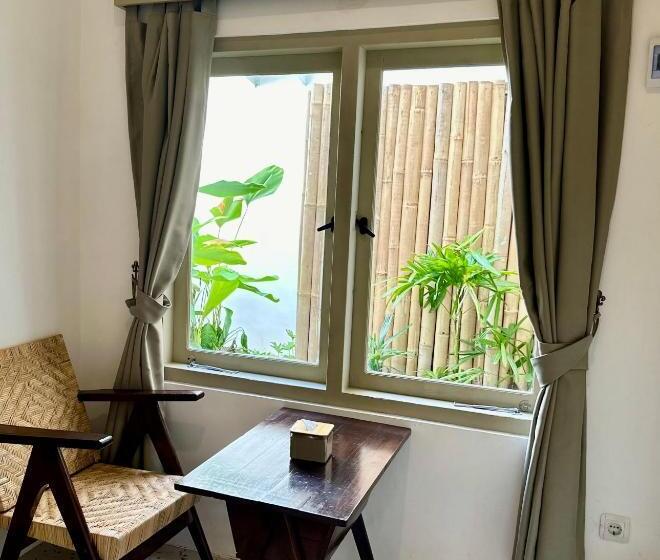 اتاق استاندارد یک نفره, Ijen Haus