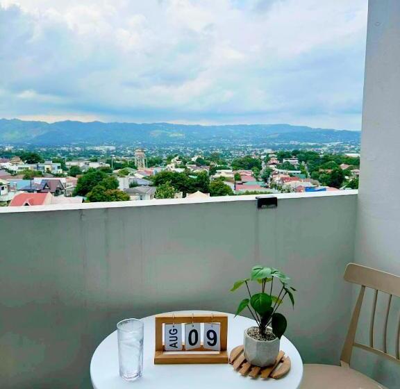 استودیو استاندارد با بالکن, Da Luz Staycation At Trc
