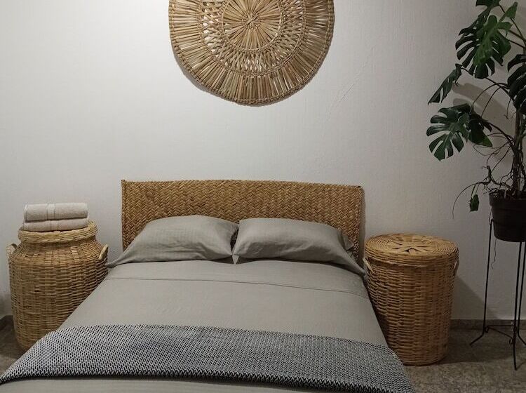 اتاق استاندارد, Hostel Paricutín