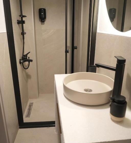 اتاق استاندارد با بالکن, Pietra Social House