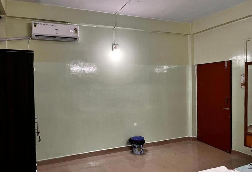 اتاق لوکس, Swagat Guest House
