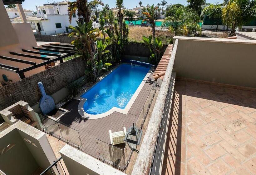 Standard room with outdoor bath, Villa Ada