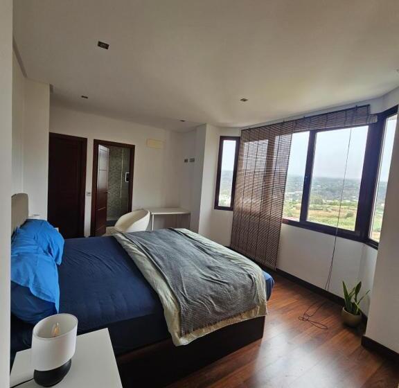 اتاق استاندارد با چشم‌انداز کوهستان, Villa Anahera Rooms