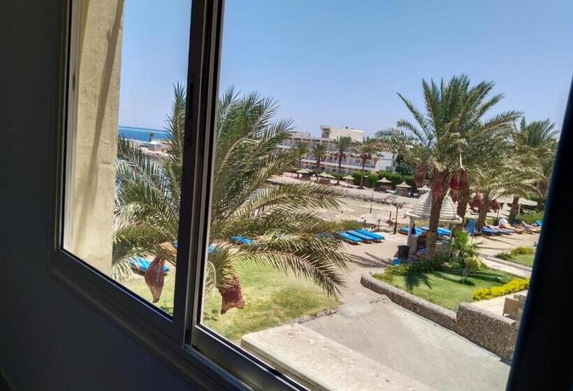 Deluxe Room Mountain View, Red Sea Apartment