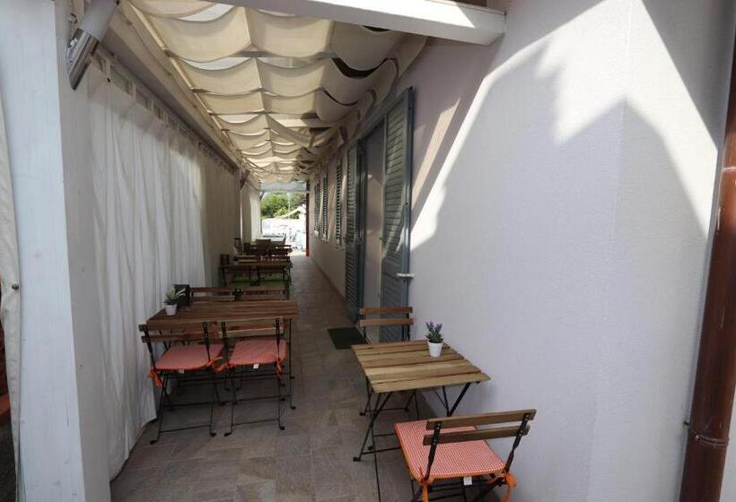 اتاق استاندارد اینتریور, Bed & Breakfast Grimaldi Di Elena