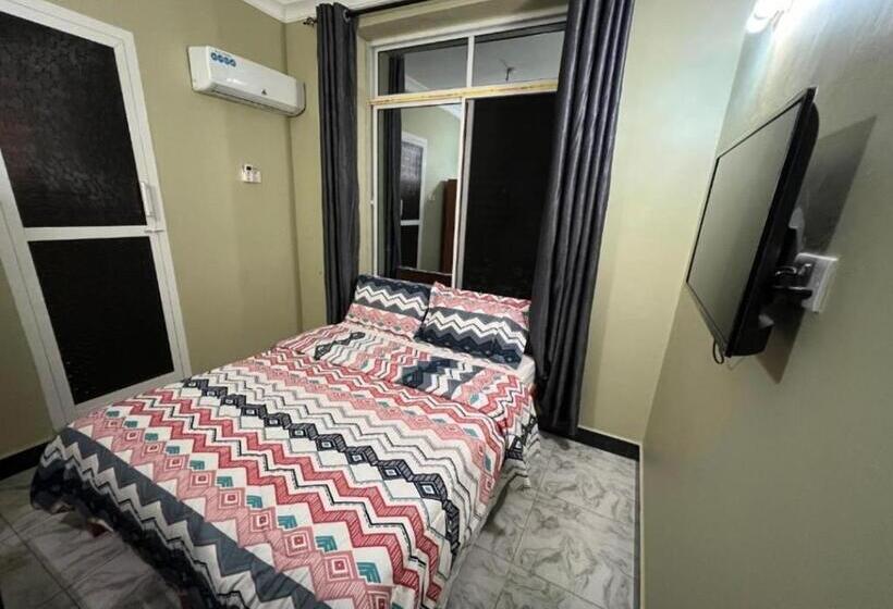 اتاق لوکس, Hellen Tour Company And Accomodation