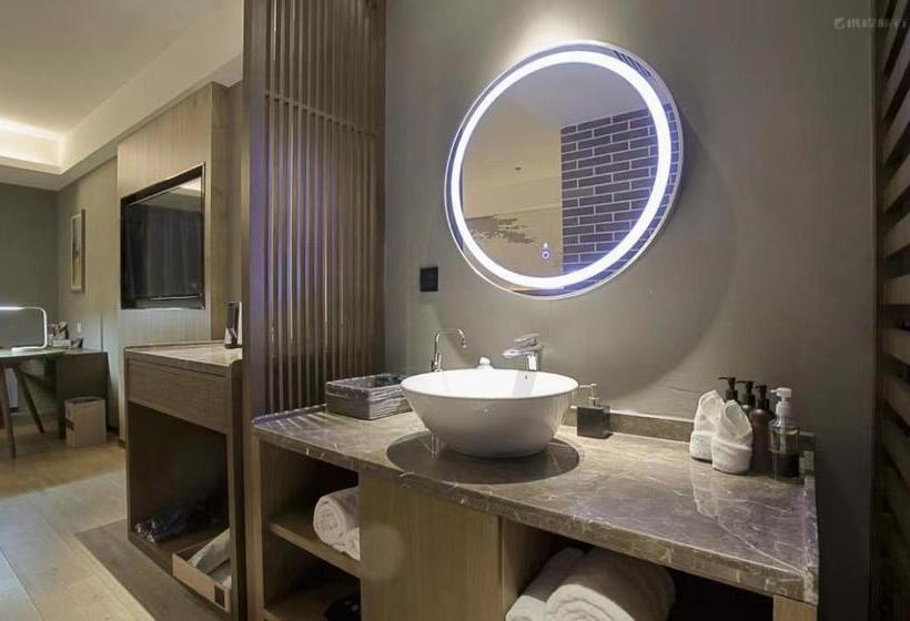 اتاق لوکس, Mehood Lestie Hotel   Xi An Jiaotong University Xijing Hospital Changle Park Metro Station