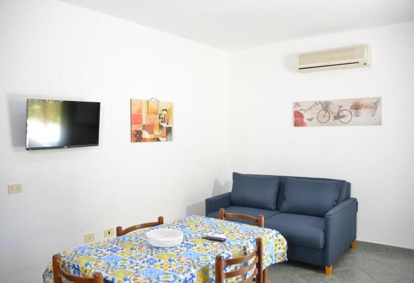 بنگله خانوادگی, Sicily Penta Dream House