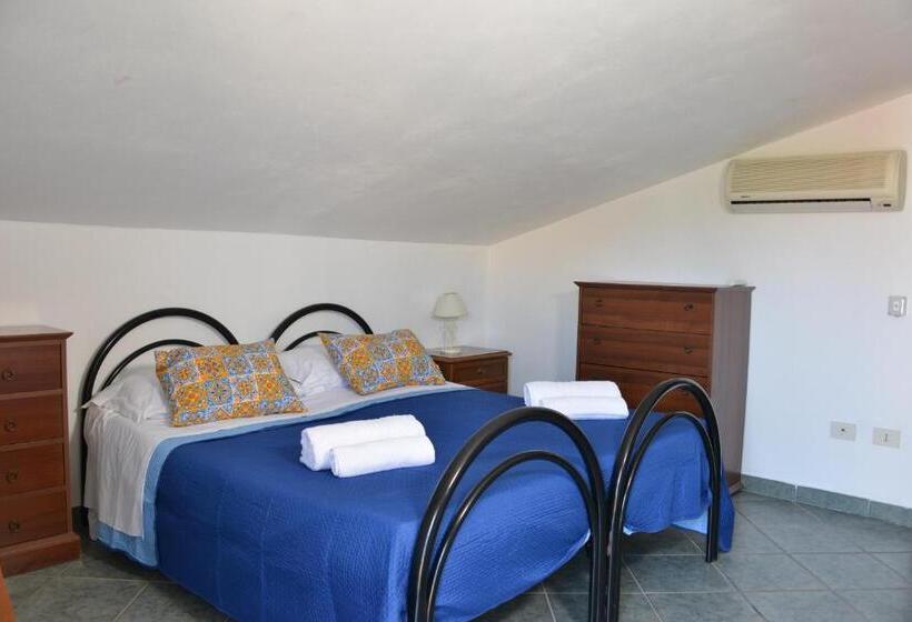 کلبه ییلاقی, Sicily Penta Dream House