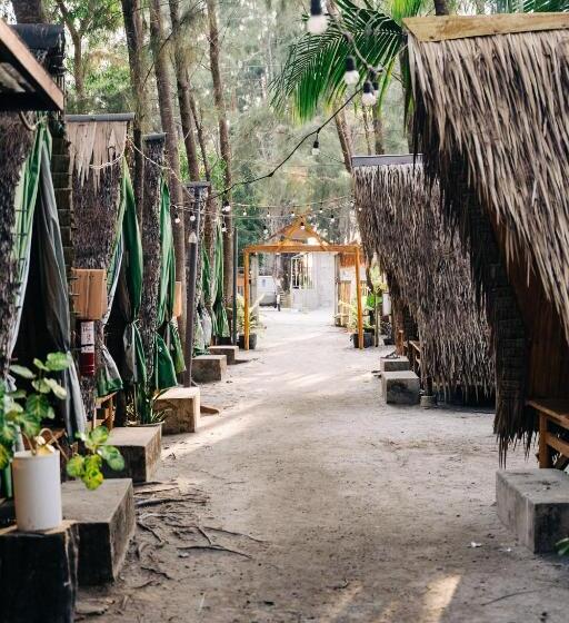 اتاق استاندارد با سرویس بهداشتی مشترک, Haven Campsite