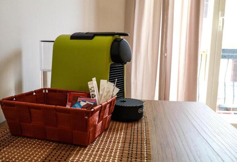 اتاق استاندارد سه نفره, Terra D Amuri Rooms