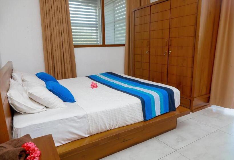اتاق لوکس با تخت بزرگ, Villa Seascape