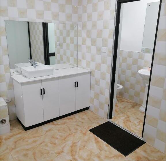 آپارتمان خانوادگی 2 خوابه, White Diamond Apartments