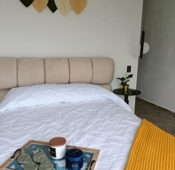 اتاق استاندارد با چشم‌انداز کوهستان, ënxë Hotel Boutique