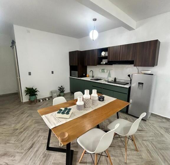 اتاق استاندارد با چشم‌انداز کوهستان, ënxë Hotel Boutique
