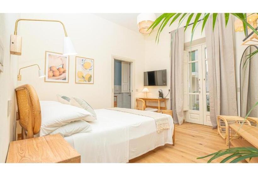اتاق استاندارد با چشم‌انداز باغ, Green Guest House Alghero