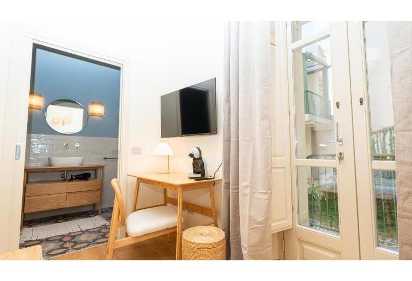 اتاق استاندارد با چشم‌انداز باغ, Green Guest House Alghero