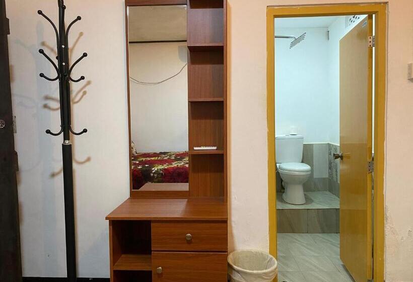 اتاق استاندارد سه نفره, Queen S Mahal Rooms