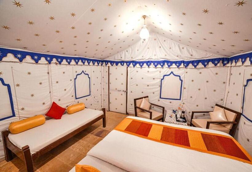 اتاق خانوادگی, Yatra Desert Camp