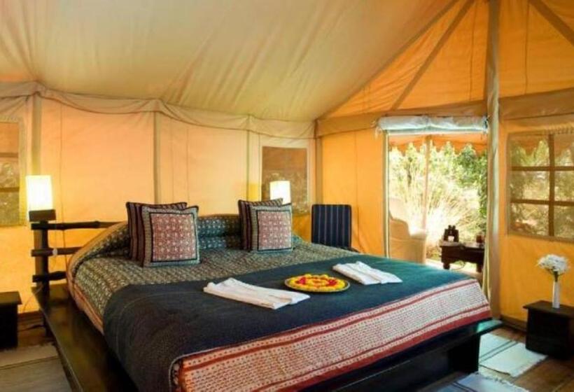 اتاق خانوادگی, Yatra Desert Camp